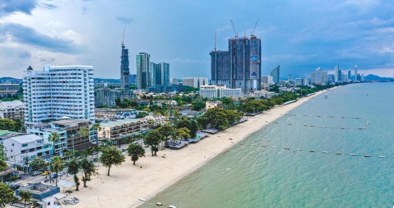 Happy Vikings - Beachfront Jomtien Exterior foto