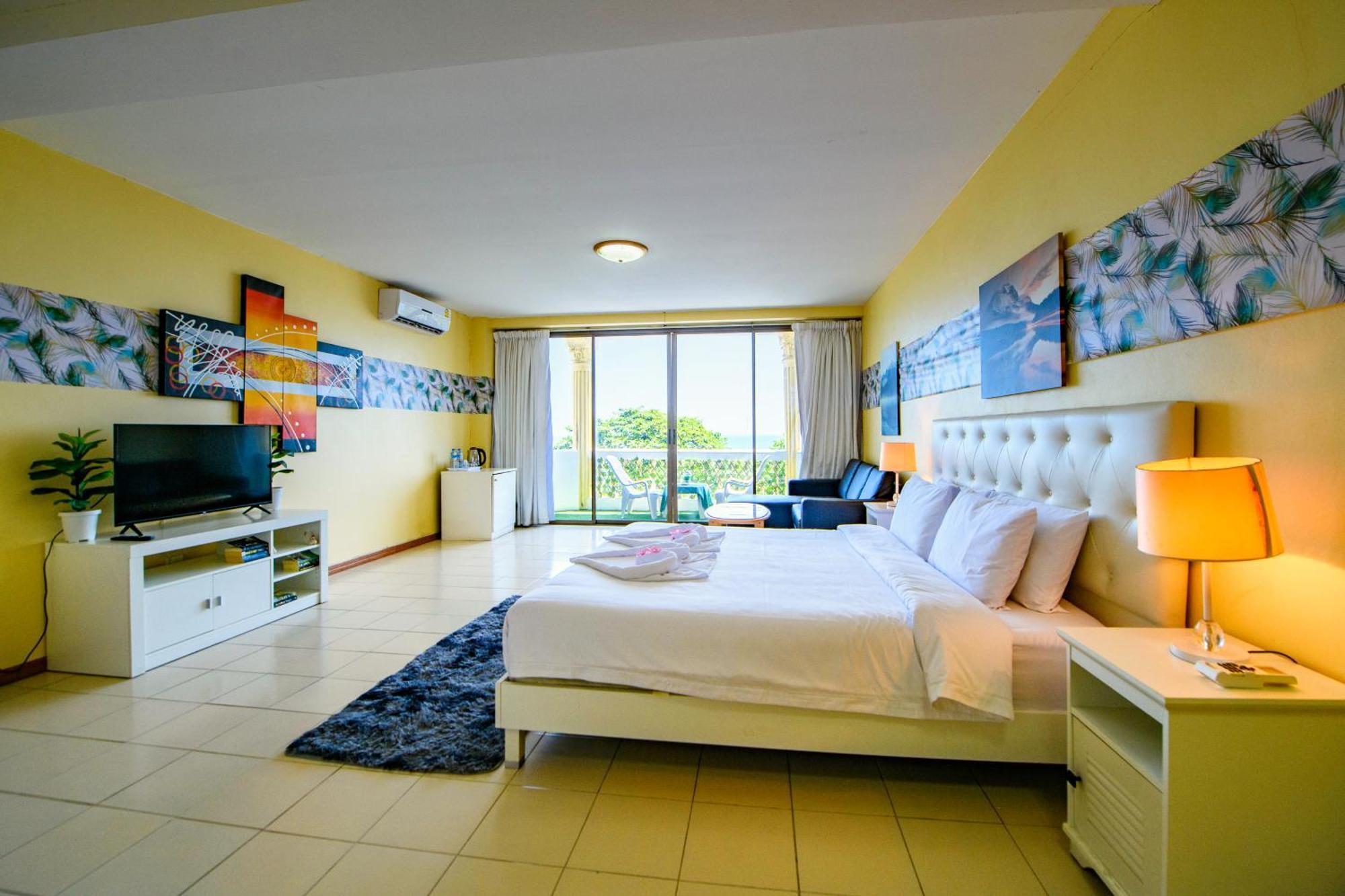 Happy Vikings - Beachfront Jomtien Habitación foto